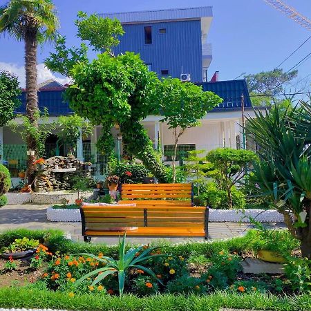 Hotel Nino Kobuleti Exterior foto